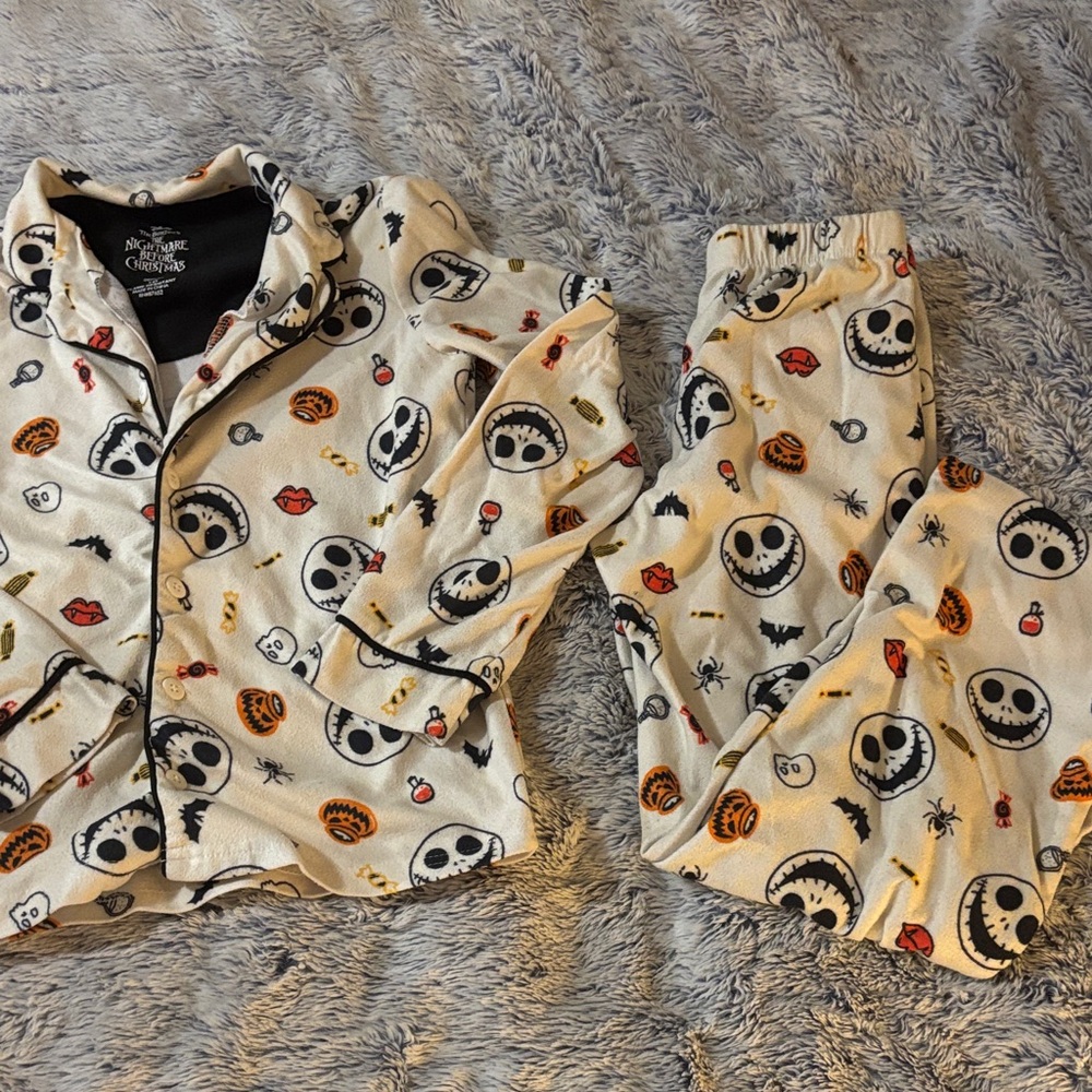 Disney Cream and Black Kids Pajama Set